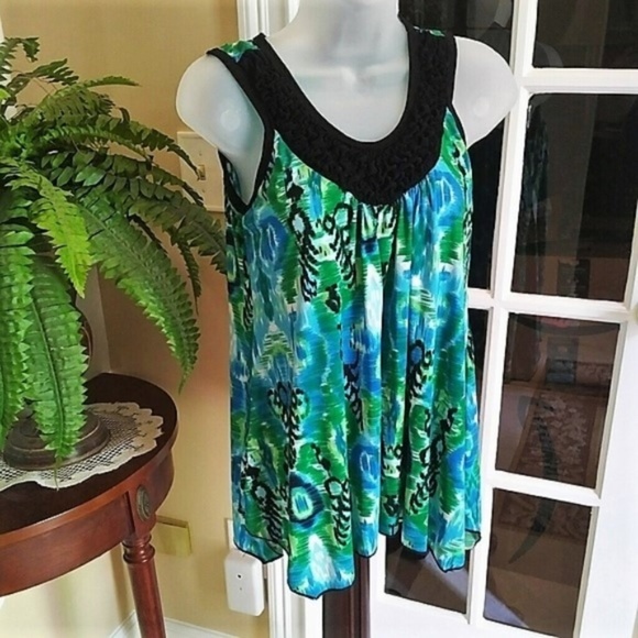 Only Nine Tops - Beautiful Flowing Tank Blouse M